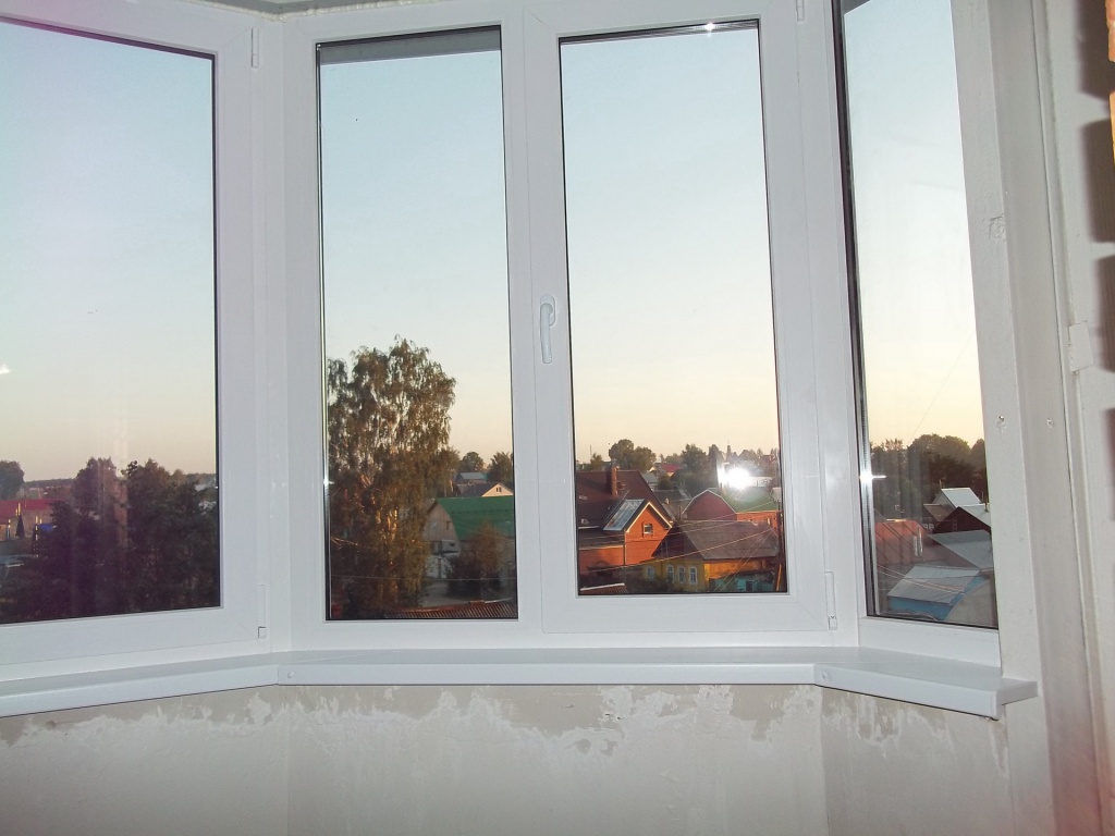 балконное окно пластиковое Серпухов