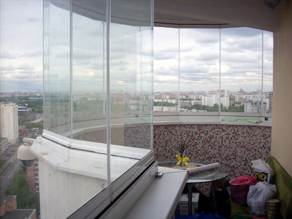 Остекление балконов: эркерных, круглых, закругленных Серпухов